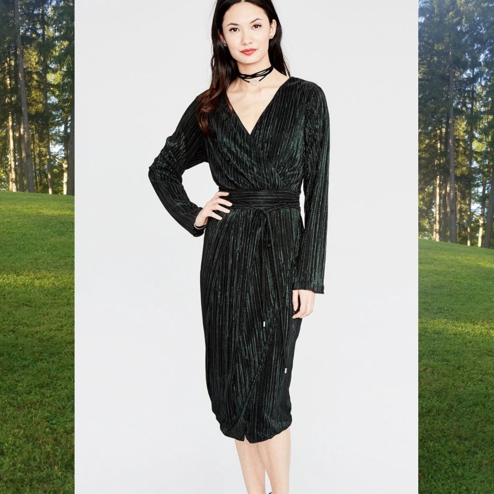 NWT Rachel Roy Ribbed Knit Faux Wrap Dress